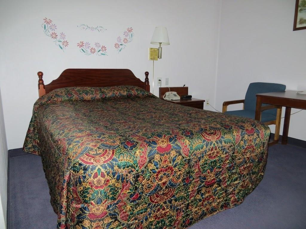 The Bluffs Inn & Suites Decorah Cameră foto